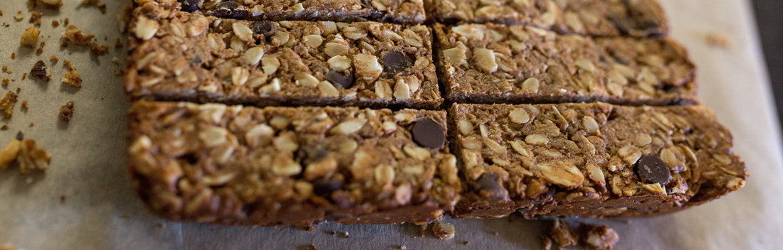 Cacao Magic Granola Bar Recipe-Philosophie