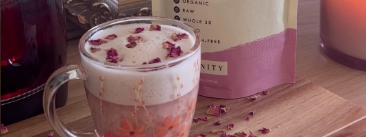 Blissful Rose Latte-Philosophie