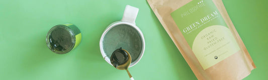 Naturally-Energizing Honey Matcha Latte-Philosophie