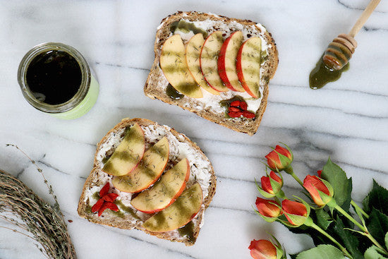 Superfood Toast Tuesday: Apples and Honey