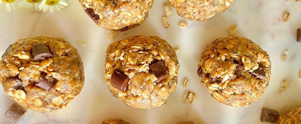 Peanut Butter Chocolate Chip Oat Energy Balls-Philosophie