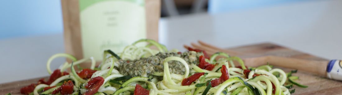 Tasty Vegan Pesto Zoodles-Philosophie