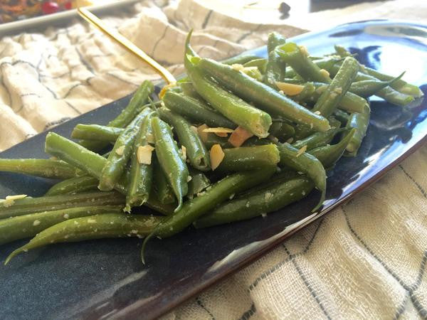 Quick-Glazed Green Beans with Almonds